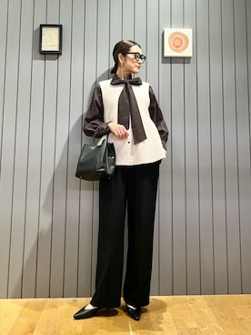 「アイテム（ベスト）」を使った、安田(yasuda)さん（レディース・168cm）の秋コーディネート