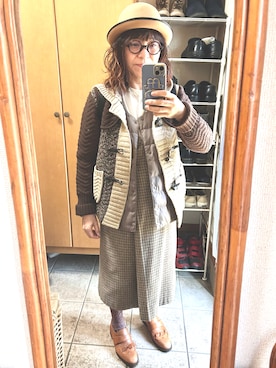 「アイテム（ダウンベスト）」を使った、rin rinさん（レディース・158cm）の秋コーディネート