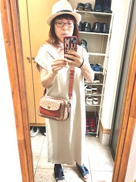 「アイテム（サンダル、ブルー系）」を使った、rin rinさん（レディース・158cm）の夏コーディネート