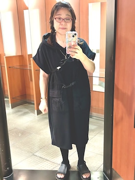 「Dr. Martens（ドクターマーチン）のアイテム（サンダル、ブラック系）」を使った、rin rinさん（レディース・158cm）の夏コーディネート