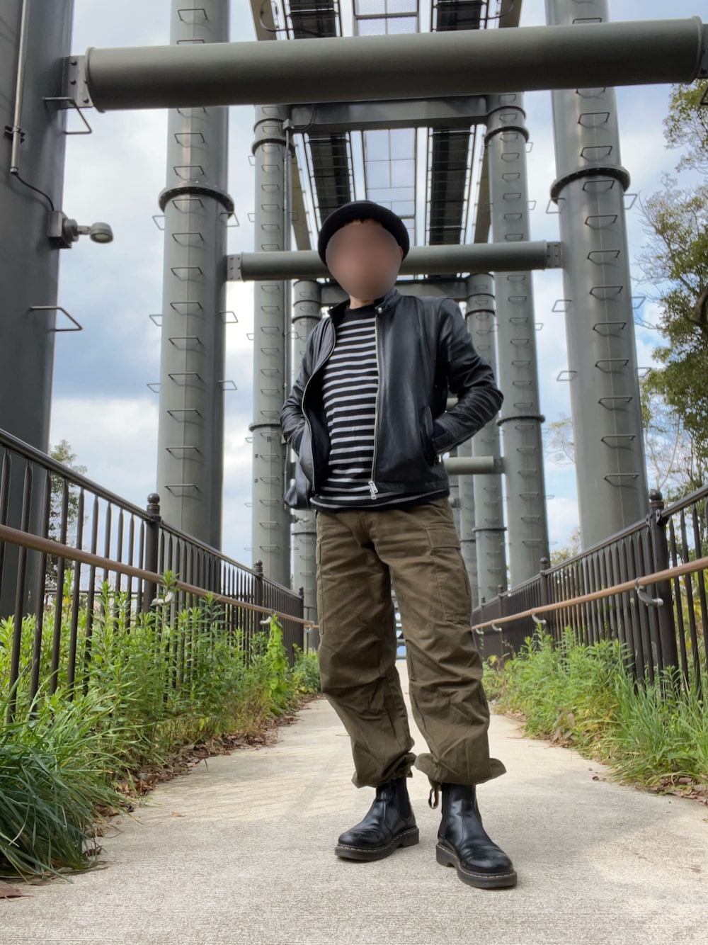 「低身長、50代ファッション、NEWYORK HAT、HARE、JOHN SMEDLEY、STUDIOUS、Dr.Martens」｜「Dr. Martensのアイテム（ブーツ、ブラック系）」を使った、パパンさん（メンズ・160cm）の冬コーディネートの1枚目の写真