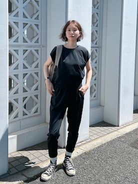 「Julier Yoga and Relax（ジュリエヨガアンドリラックス）のJulier (定番)Ecocoギャザーパンツ（その他パンツ、ブラック系）」を使った、Julierさん（レディース・160cm）の夏コーディネート