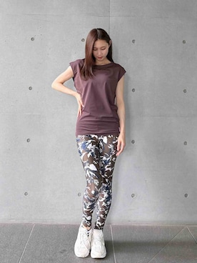 「Julier Yoga and Relax（ジュリエヨガアンドリラックス）のJulier (定番)Ecocoベア天竺チュニック（Tシャツ/カットソー、ブラウン系）」を使った、Julierさん（レディース・160cm）の夏コーディネート