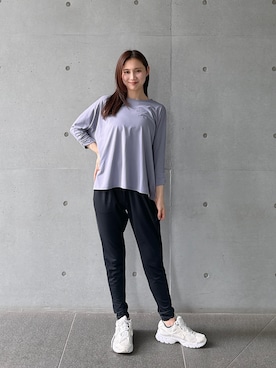 「Julier Yoga and Relax（ジュリエヨガアンドリラックス）のJulier Ecocoハーフスリーブプルオーバー（Tシャツ/カットソー、パープル系）」を使った、Julierさん（レディース・160cm）の夏コーディネート