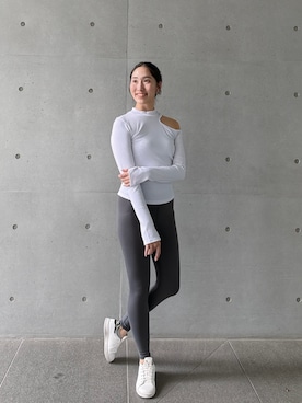 「アイテム（レギンス/スパッツ）」を使った、Julierさん（レディース・165cm）の秋コーディネート