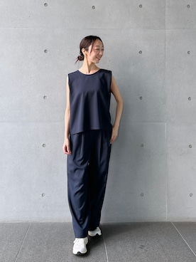 「Julier Yoga and Relax（ジュリエヨガアンドリラックス）のJulier ジェントルツイルギャザーパンツ（その他トップス、ブルー系）」を使った、Julierさん（レディース・170cm）の春コーディネート