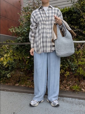 「MICO COULIER（ミコクリエ）のアイテム（パンツ）」を使った、ayumiさん（レディース・158cm）の春コーディネート