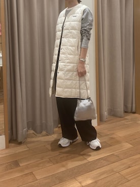 「TAION（タイオン）のアイテム（ダウンベスト）」を使った、ayumiさん（レディース・158cm）の秋コーディネート
