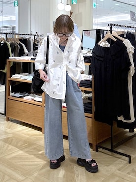 「GLOBAL WORK（グローバルワーク）の調光アソートサングラス/283839（サングラス、グリーン系）」を使った、noji0909さん（レディース）の夏コーディネート