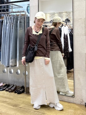 「LOWRYS FARM（ローリーズファーム）の【NEWERA】ローリーズファーム別注企画 ９２０ＣＳ／ＣＯＲＤＵＲＯＹ２６　1042439（キャップ、ホワイト系）」を使った、noji0909さん（レディース）の秋コーディネート