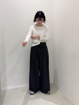 「SENSE OF PLACE by URBAN RESEARCH（センスオブプレイスバイアーバンリサーチ）のアイテム（Tシャツ/カットソー）」を使った、向日葵さん（レディース・163cm）の秋コーディネート