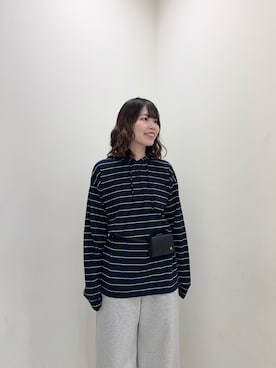 「SENSE OF PLACE by URBAN RESEARCH（センスオブプレイスバイアーバンリサーチ）のアイテム（Tシャツ/カットソー）」を使った、向日葵さん（レディース・163cm）の秋コーディネート