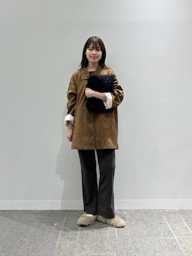 「アイテム（カバーオール）」を使った、向日葵さん（レディース・163cm）の秋コーディネート