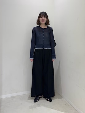 「SENSE OF PLACE by URBAN RESEARCH（センスオブプレイスバイアーバンリサーチ）のマルチケースツキワイドショルダーバッグ（ショルダーバッグ、ブラック系）」を使った、向日葵さん（レディース・163cm）の夏コーディネート