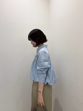 「RODE SKO(ロデスコ)のサイドベルトフィラッフィーバッグ(ハンドバッグ、ホワイト系)」を使った、向日葵さん(レディース・163cm)の秋コーディネート