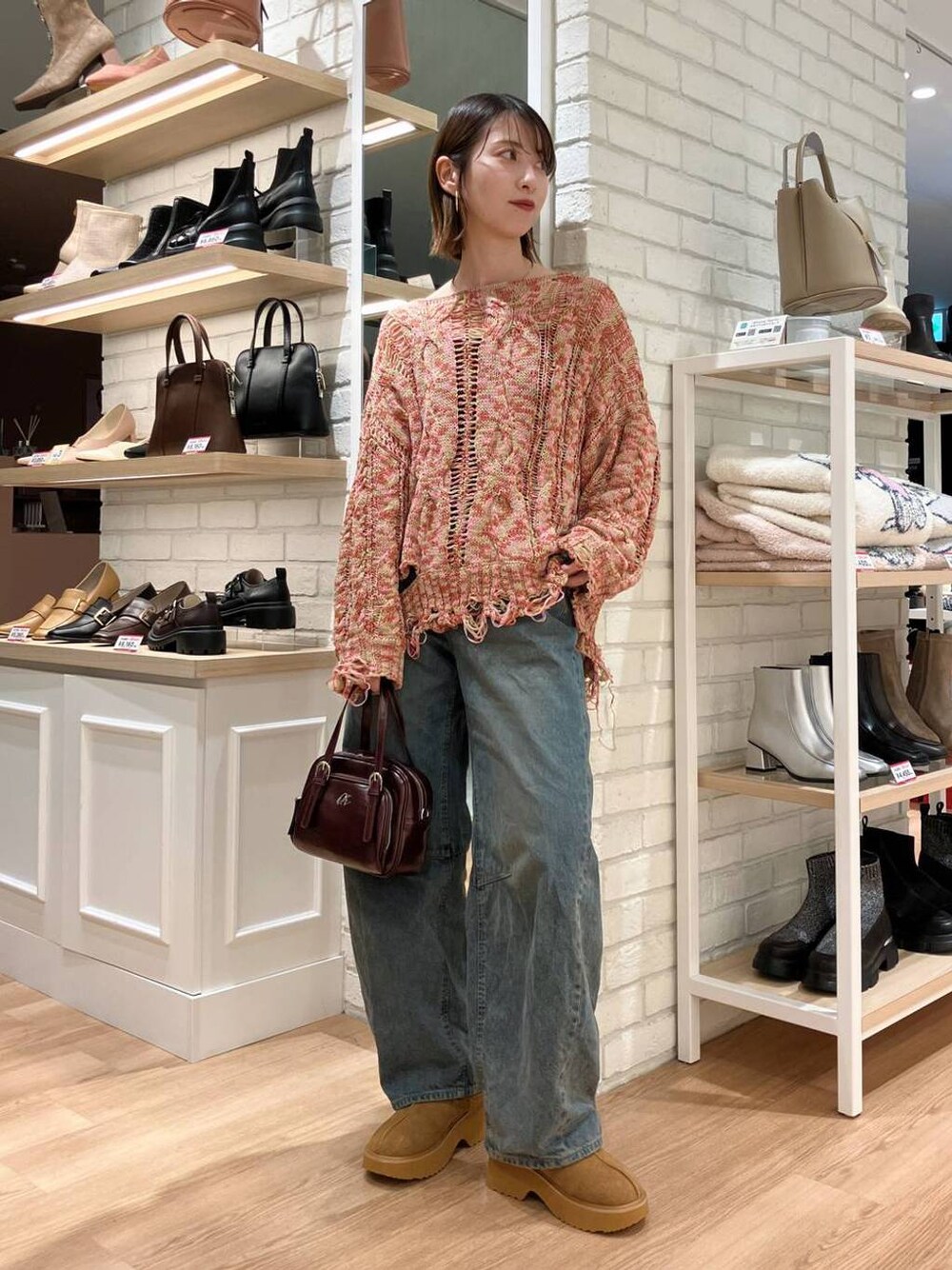 Ameri（アメリ）の「CABLE PATTERN DAMAGE LOOSE KNIT（ニット