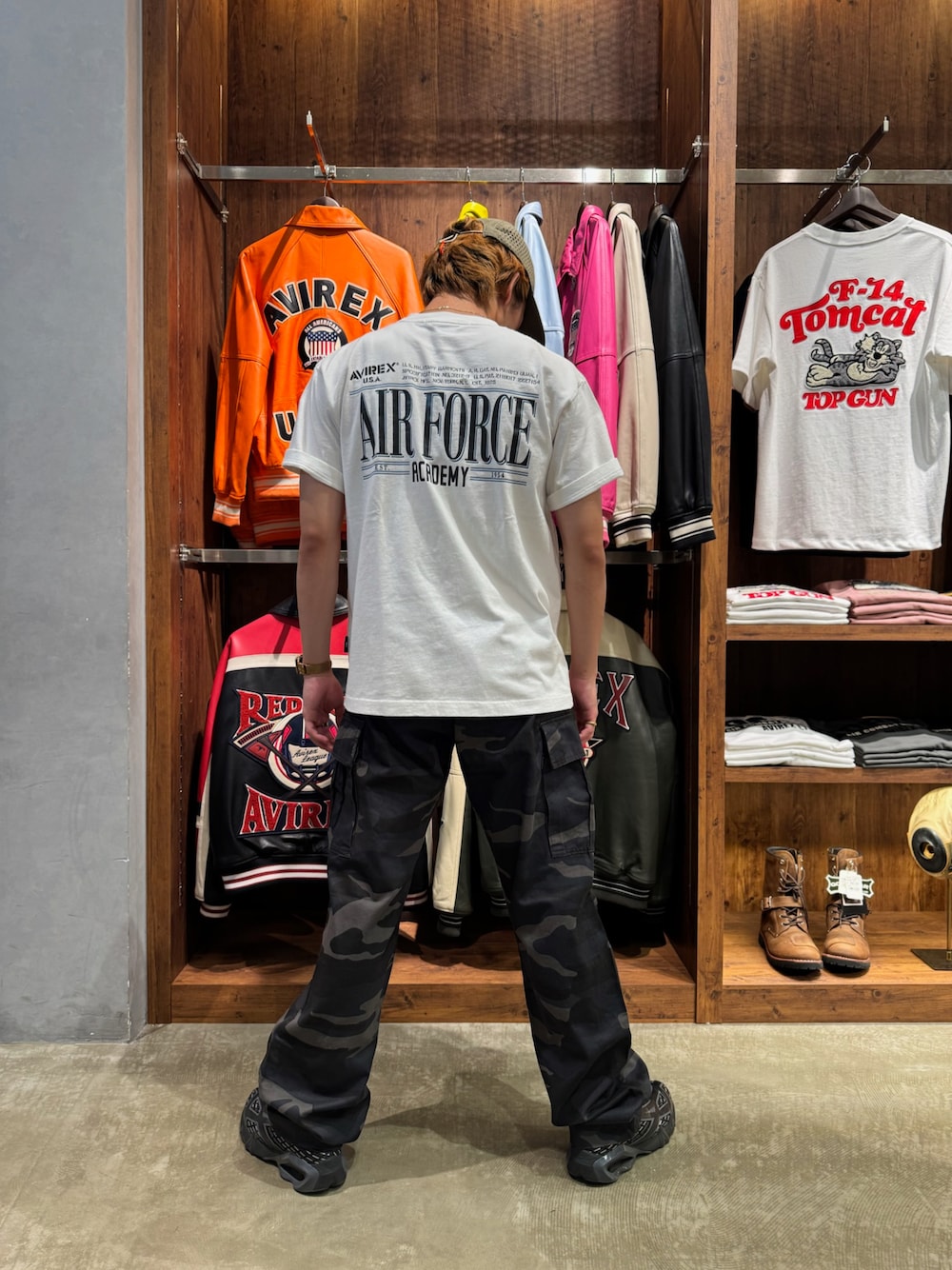 「AVIREXのAVIREX/アヴィレックス/カモフラージュ柄カーゴパンツ/Camo FatiguePants（カーゴパンツ、その他）」を使った、リュウノスケさん（メンズ・169cm）の夏コーディネートの1枚目の写真