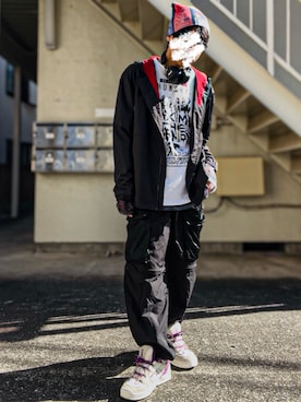 「アイテム（シューズ、パープル系）」を使った、piramoさん（メンズ・170cm）の秋コーディネート