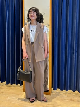 「アイテム（テーラードジャケット、イエロー系）」を使った、miyuさん（レディース・159cm）の夏コーディネート