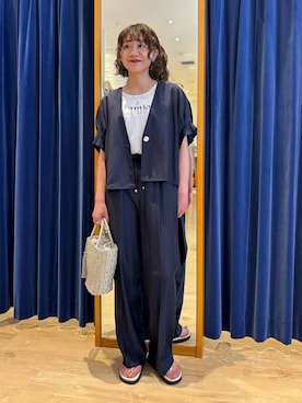 「アイテム（ノーカラージャケット）」を使った、miyuさん（レディース・159cm）の夏コーディネート