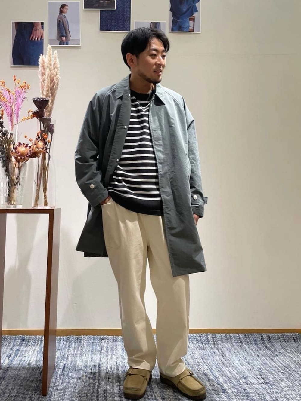 「秋服準備はじめました、今日のコーデ、リラックススタイル、メンズファッション、秋冬コーデ、コート、ステンカラーコート、アウター、秋コーデ」｜「GLOSTERの【GLOSTER/グロスター】60/40 ステンカラーコート ラグランスリーブ 比翼釦（ステンカラーコート、グリーン系）」を使った、shouen392さん（メンズ・166cm）の夏コーディネートの1枚目の写真