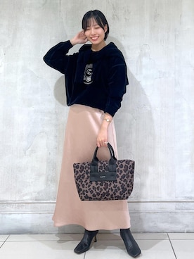 「ROPÉ」｜「アイテム（スウェット）」を使った、amuroさん（レディース・167cm）の秋コーディネート
