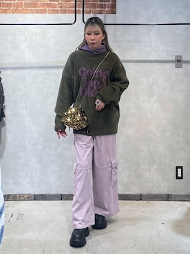 「アイテム（アームカバー、パープル系）」を使った、megu46miさん（レディース・162cm）の冬コーディネート