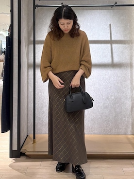 「ROPE'（ロペ）のドルマンスリーブプルオーバーニット/イージーケア（ニット/セーター、イエロー系）」を使った、Mさん（レディース・161cm）の秋コーディネート