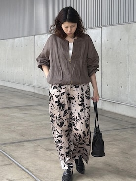 「ROPE'（ロペ）の【teau・牛革・マルチWAY】panier vine shoulder bag/持ち手長さ調整可能（ハンドバッグ、ブラック系）」を使った、Mさん（レディース・161cm）の夏コーディネート