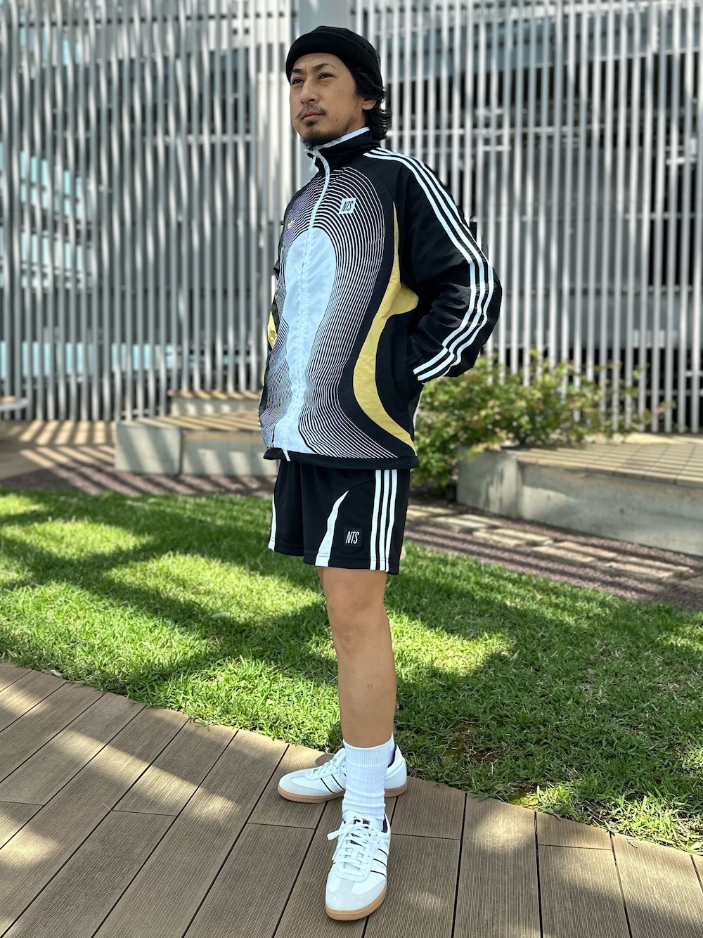 adidas × NTS RADIO Originals セットアップ 上下XL adidas × NTS RADIO Originals セットアップ 上下XL