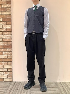 「アイテム（ビジネスシャツ）」を使った、BRICK HOUSE シャツ工房 京都イオンモール店さん（メンズ・185cm）の冬コーディネート