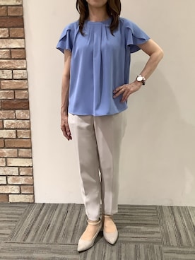 「TOKYO SHIRTS（トウキョウシャツ）の接触冷感 シルキーサテン フレア袖 ブラウス（シャツ/ブラウス、ブルー系）」を使った、BRICK HOUSE シャツ工房 京都イオンモール店さん（メンズ・169cm）の夏コーディネート