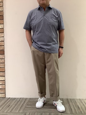 「TOKYO SHIRTS（トウキョウシャツ）のビズポロ クールタッチコットン 綿100% 半袖ポロシャツ（ポロシャツ、ブルー系）」を使った、BRICK HOUSE シャツ工房 京都イオンモール店さん（メンズ・169cm）の夏コーディネート