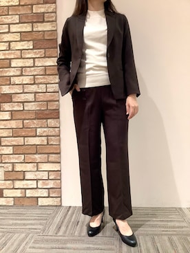 「スーツ」｜「アイテム（スラックス）」を使った、BRICK HOUSE シャツ工房 京都イオンモール店さん（レディース・167cm）の秋コーディネート