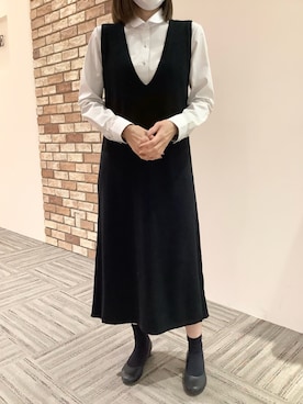 「アイテム（ビジネスシャツ、ベージュ系）」を使った、BRICK HOUSE シャツ工房 京都イオンモール店さん（レディース・160cm）の冬コーディネート