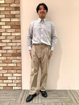 「アイテム（ビジネスシャツ、ブラウン系）」を使った、BRICK HOUSE シャツ工房 京都イオンモール店さん（メンズ・176cm）の夏コーディネート
