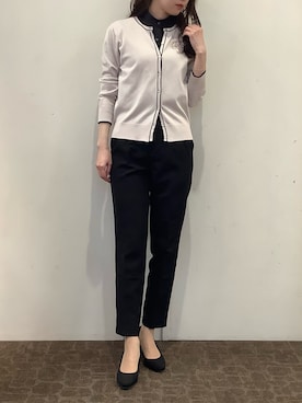 「TOKYO SHIRTS（トウキョウシャツ）の配色 クルーネック カーディガン（カーディガン/ボレロ、ホワイト系）」を使った、BRICK HOUSE by Tokyo Shirts 宮原ステラタウン店さん（レディース・166cm）の春コーディネート