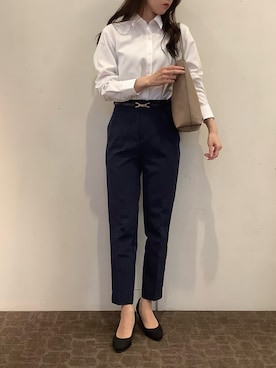 「アイテム（ビジネスシャツ、ホワイト系）」を使った、BRICK HOUSE by Tokyo Shirts 宮原ステラタウン店さん（レディース・166cm）の秋コーディネート