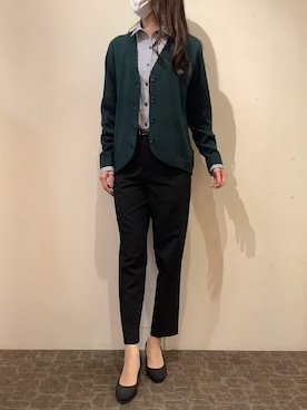 「TOKYO SHIRTS（トウキョウシャツ）の裾丸Ｖネックニットカーディガン（カーディガン/ボレロ）」を使った、BRICK HOUSE by Tokyo Shirts 宮原ステラタウン店さん（レディース・166cm）の秋コーディネート