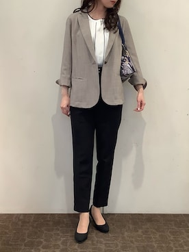 「TOKYO SHIRTS（トウキョウシャツ）のアウター 麻調ジャケット 七分袖 レディース（テーラードジャケット、ベージュ系）」を使った、BRICK HOUSE by Tokyo Shirts 宮原ステラタウン店さん（レディース・166cm）の春コーディネート