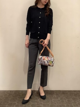 「アイテム（ポーチ）」を使った、BRICK HOUSE by Tokyo Shirts 宮原ステラタウン店さん（レディース・166cm）の秋コーディネート