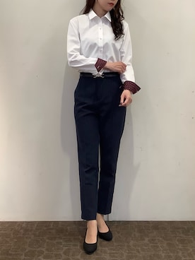 「アイテム（ビジネスシャツ、ホワイト系）」を使った、BRICK HOUSE by Tokyo Shirts 宮原ステラタウン店さん（レディース・166cm）の秋コーディネート