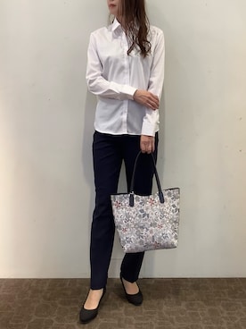 「アイテム（ビジネスシャツ）」を使った、BRICK HOUSE by Tokyo Shirts 宮原ステラタウン店さん（レディース・166cm）の秋コーディネート