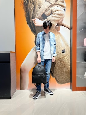 「ARMANI EXCHANGE（アルマーニエクスチェンジ）のアイテム」を使った、Riさん（メンズ・175cm）の秋コーディネート