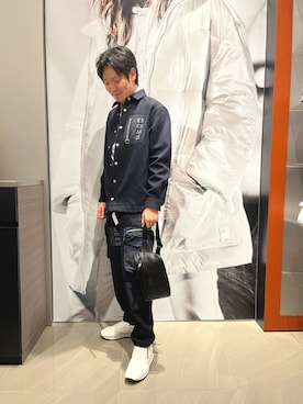 「ARMANI EXCHANGE（アルマーニエクスチェンジ）のアイテム」を使った、Riさん（メンズ・175cm）の秋コーディネート