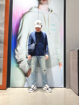 「ARMANI EXCHANGE（アルマーニエクスチェンジ）のアイテム」を使った、Riさん（メンズ・175cm）の春コーディネート