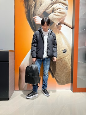 「ARMANI EXCHANGE（アルマーニエクスチェンジ）の【A|X アルマーニ エクスチェンジ】ICON　長袖クルーネックTシャツ/SLIM（Tシャツ/カットソー）」を使った、Riさん（メンズ・175cm）の秋コーディネート