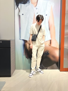 「ARMANI EXCHANGE（アルマーニエクスチェンジ）のアイテム」を使った、Riさん（メンズ・175cm）の春コーディネート