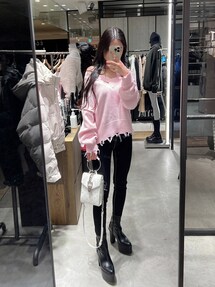 新品タグ付♡ジャスグリッティー♡バックチェーン付総針Vニット 32246197_62882507_1000.jpg