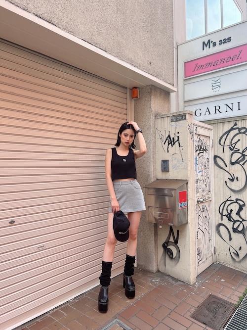 GUCCI ラメハイソックス GUCCI ハイソックス ブラック×ピンク ラメ